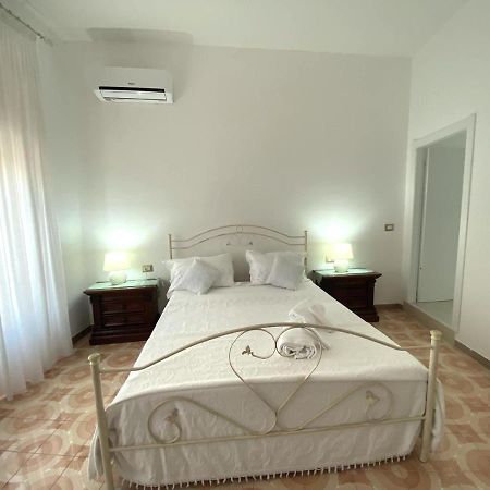 Le Fresie B&B SantʼAntìoco Exteriér fotografie