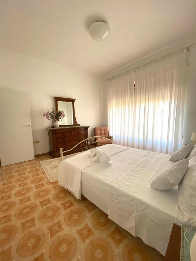 Le Fresie B&B SantʼAntìoco Exteriér fotografie